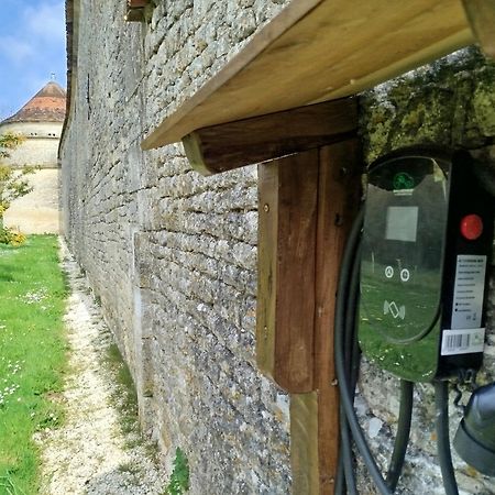 Chateau De Bois Charmant Les Nouillers Экстерьер фото