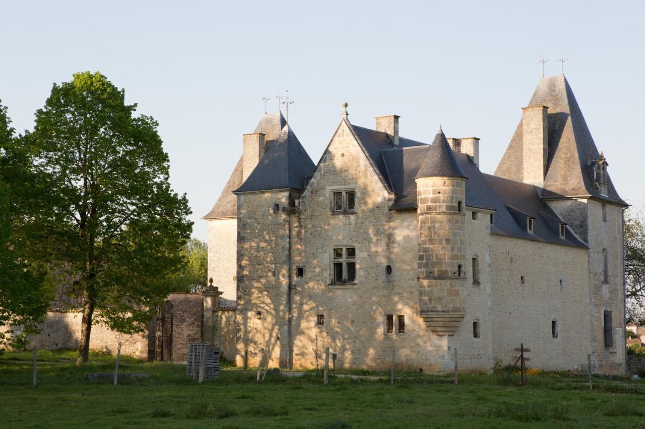 Chateau De Bois Charmant Les Nouillers Экстерьер фото