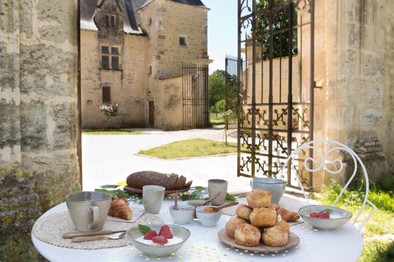 Chateau De Bois Charmant Les Nouillers Экстерьер фото