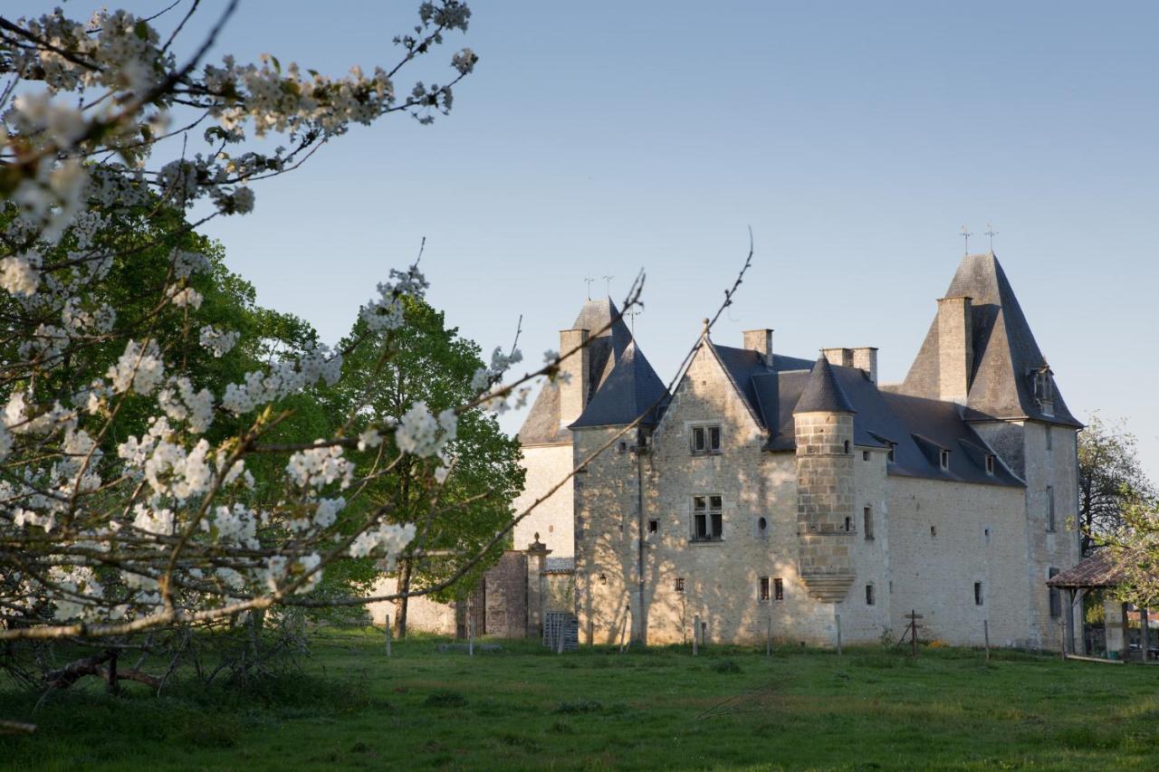 Chateau De Bois Charmant Les Nouillers Экстерьер фото