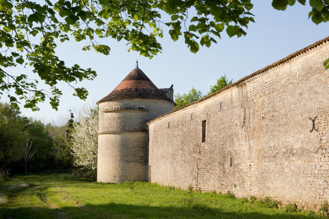 Chateau De Bois Charmant Les Nouillers Экстерьер фото